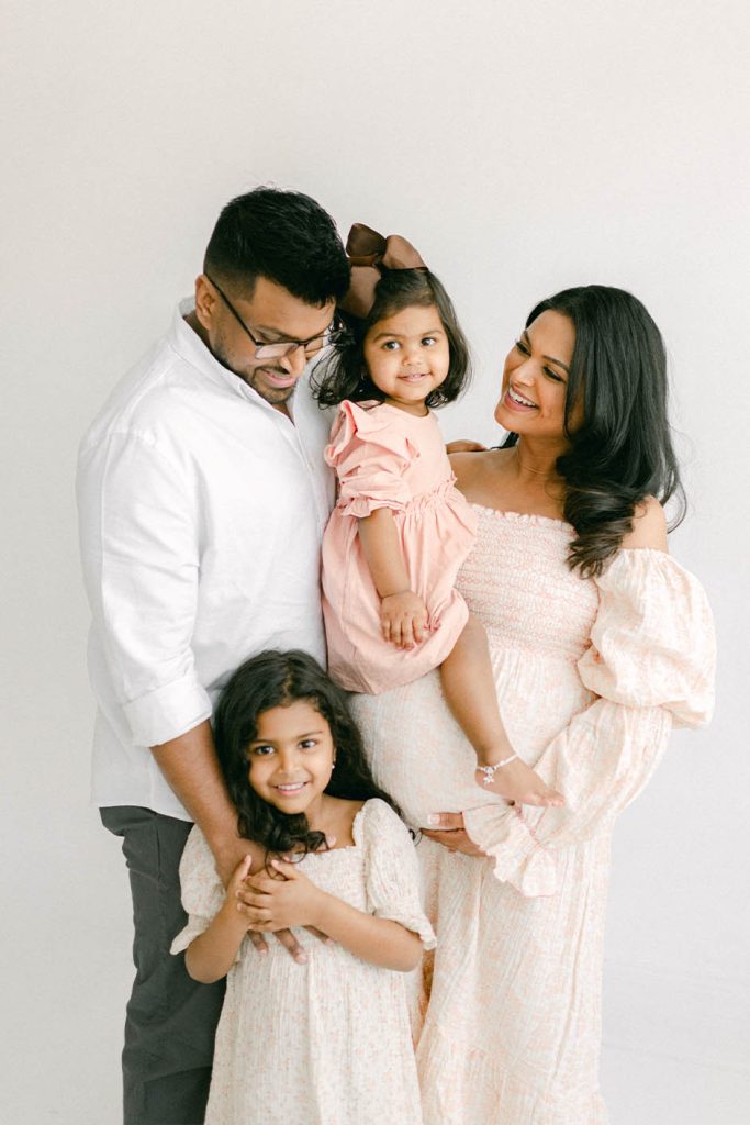 chicago-maternity-siblings-photography