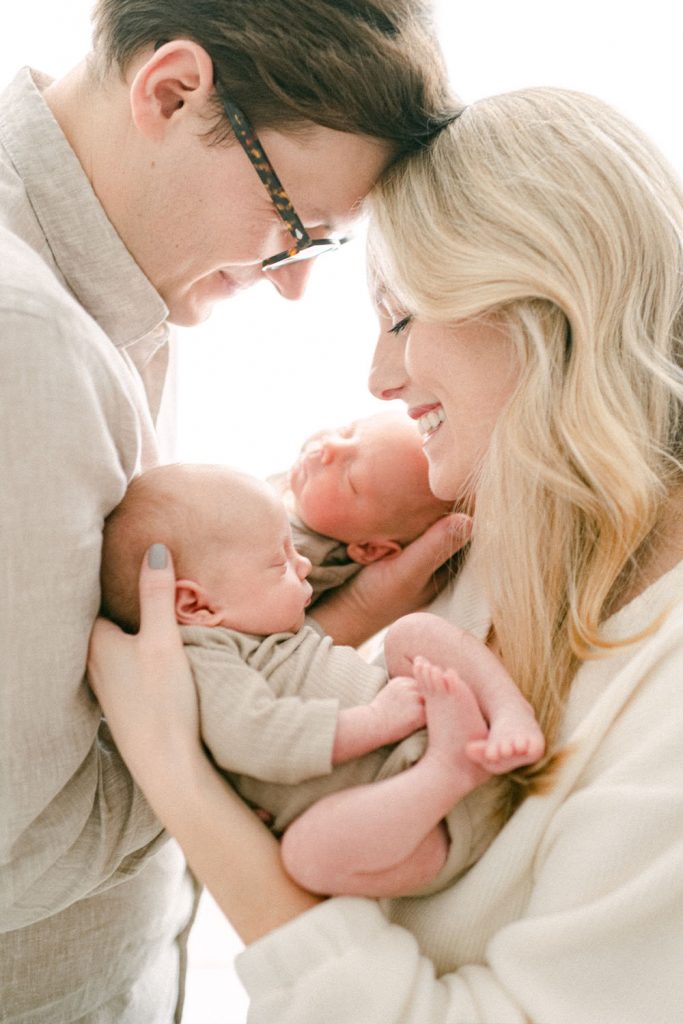 chicago newborn twin photography