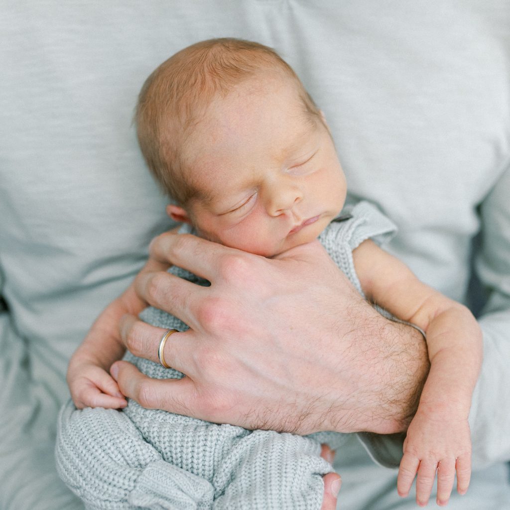 downtown-chicago-newborn-photographer
