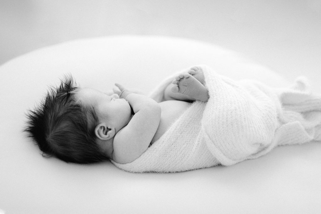 natural-newborn-photographer-chicago