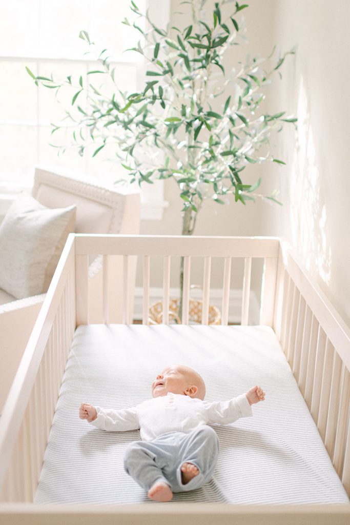 newborn-photography-home-chicago