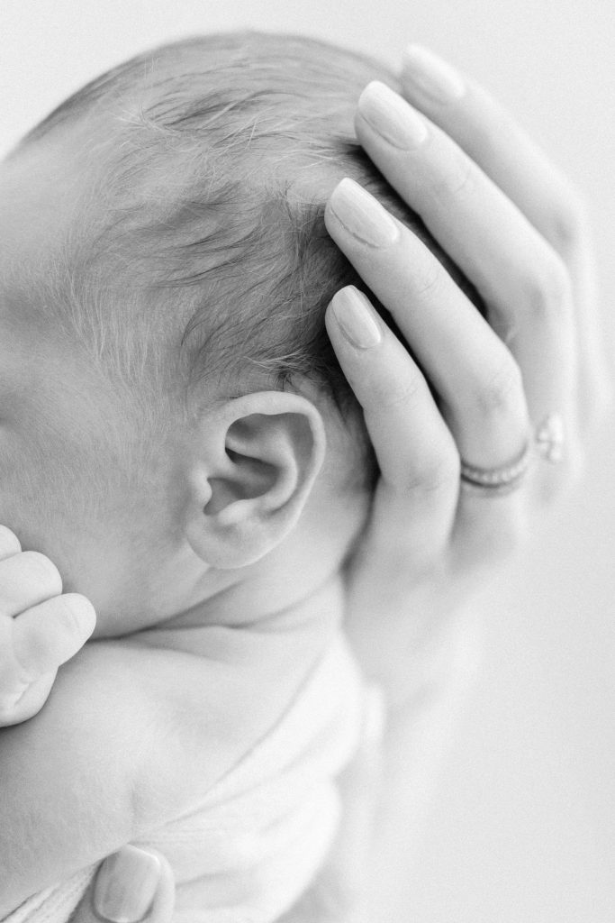newborn-photos-ear